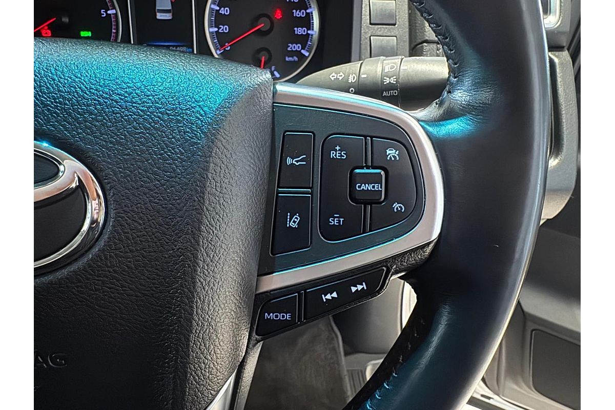 2019 Toyota Granvia VX GDH303R