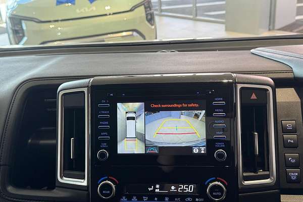 2019 Toyota Granvia VX GDH303R