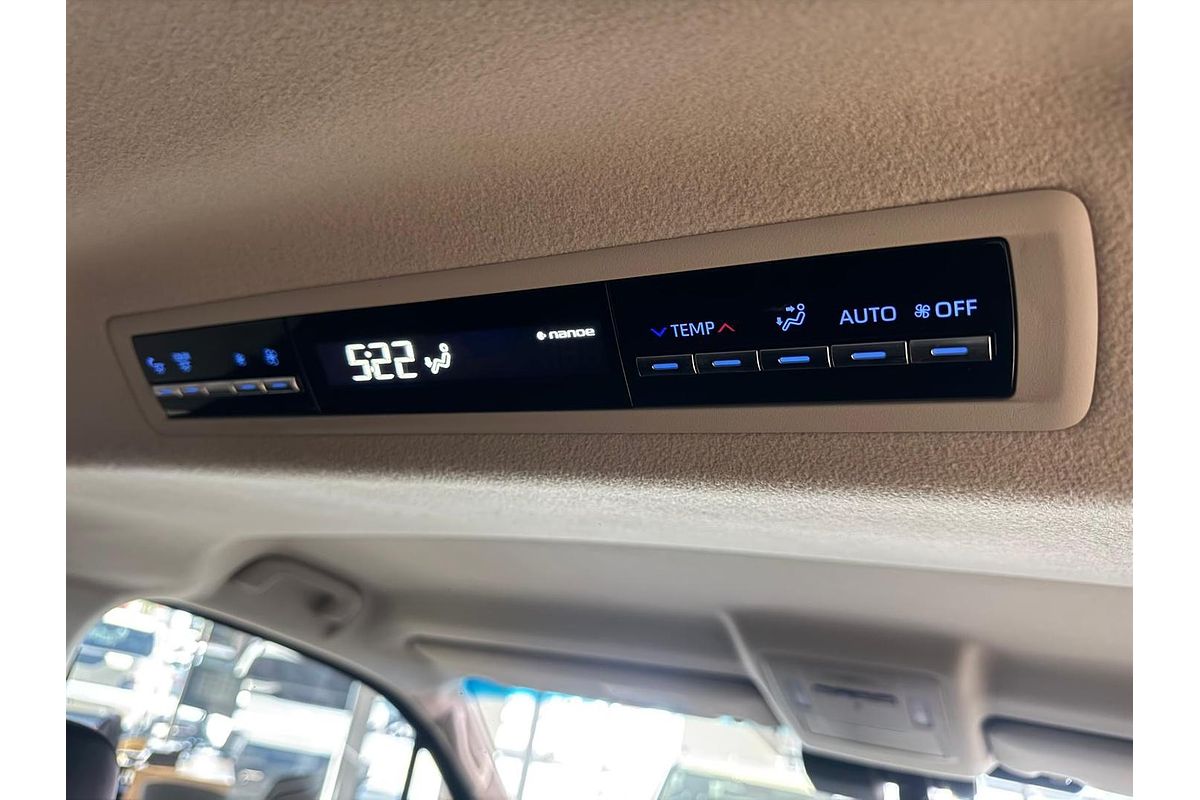 2019 Toyota Granvia VX GDH303R