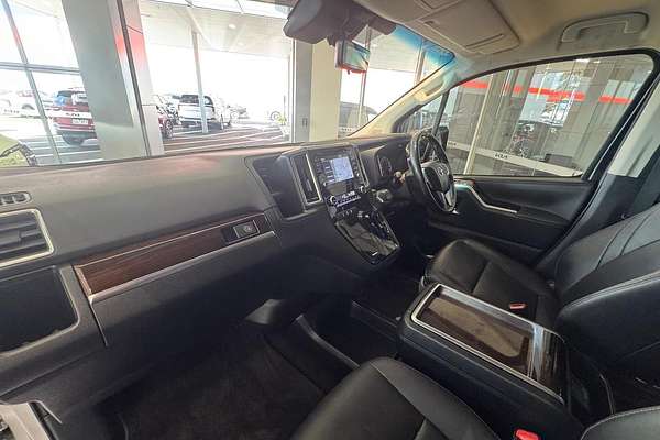 2019 Toyota Granvia VX GDH303R