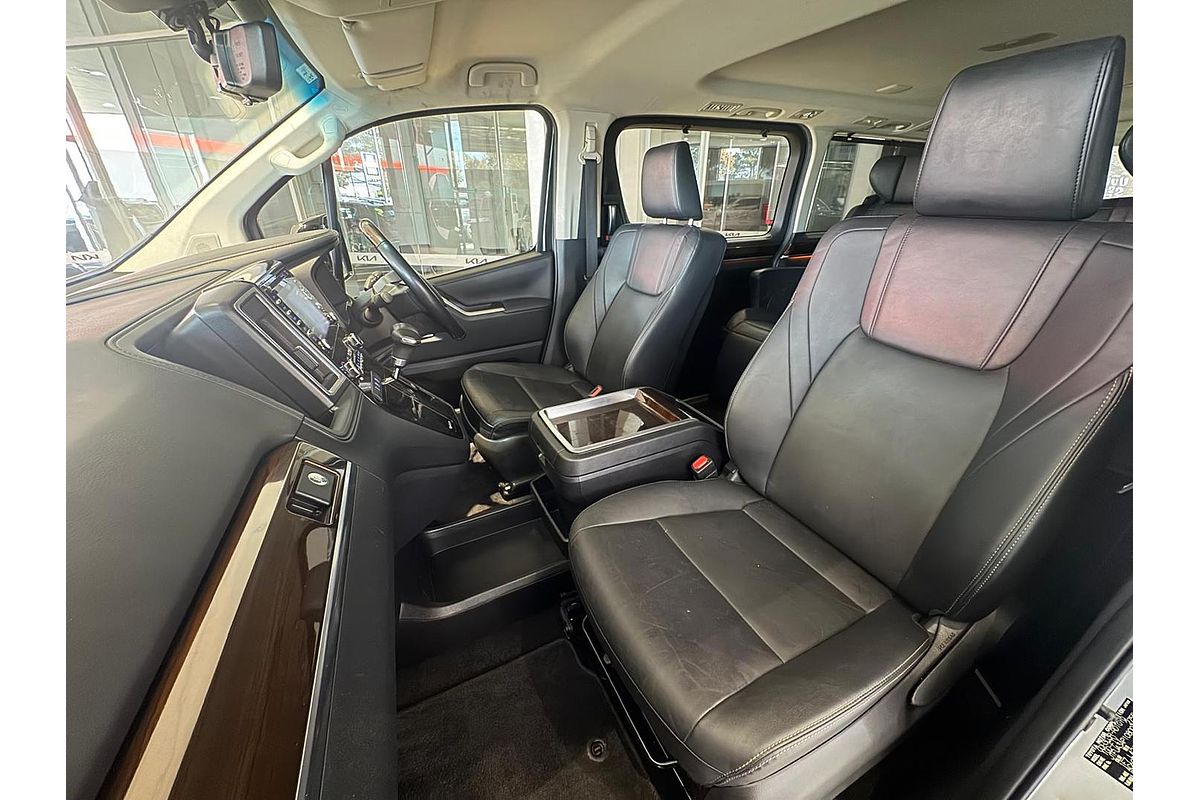2019 Toyota Granvia VX GDH303R