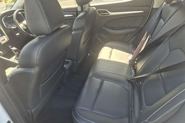 2022 MG ZS Excite AZS1