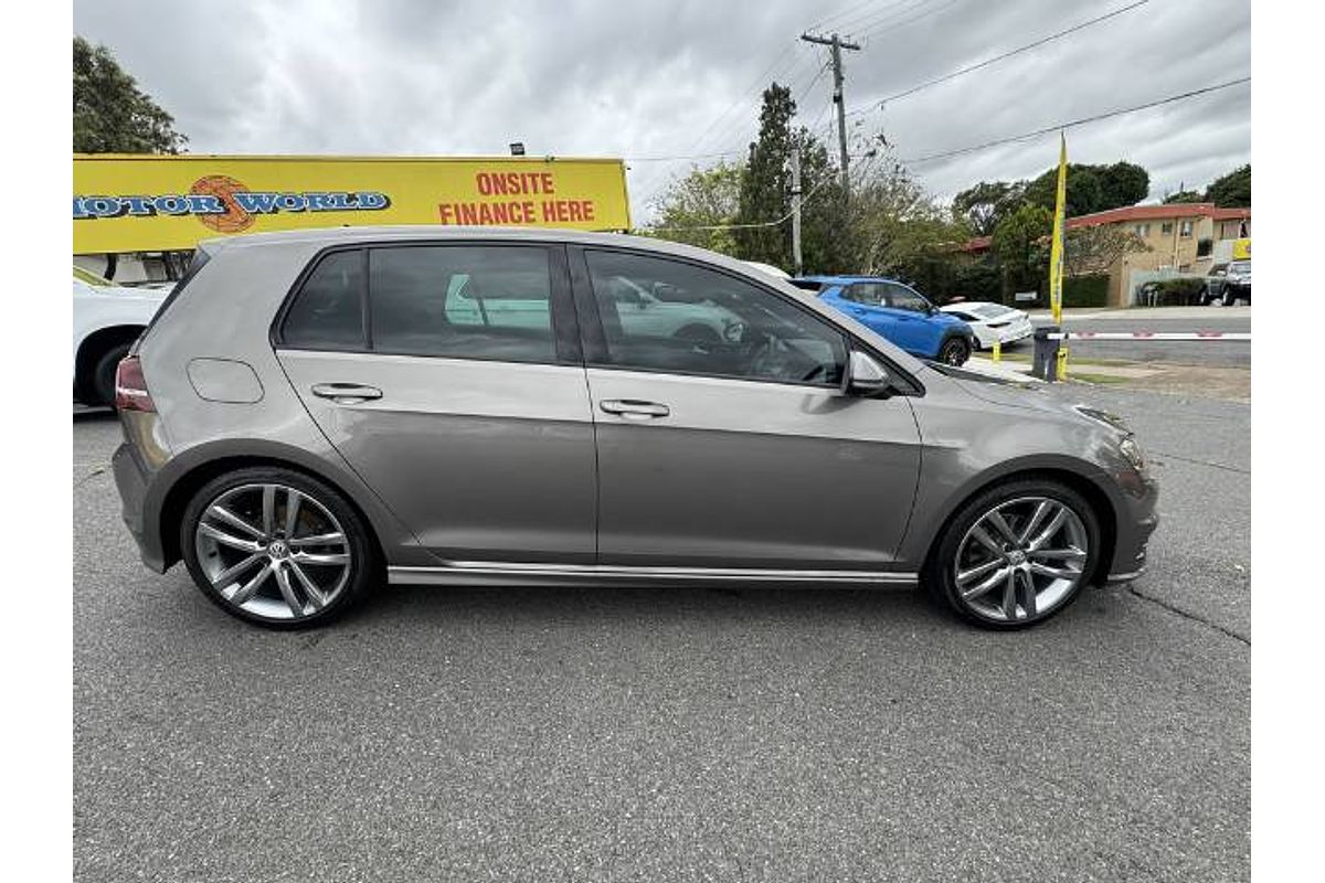 2016 Volkswagen Golf 110TSI Highline 7