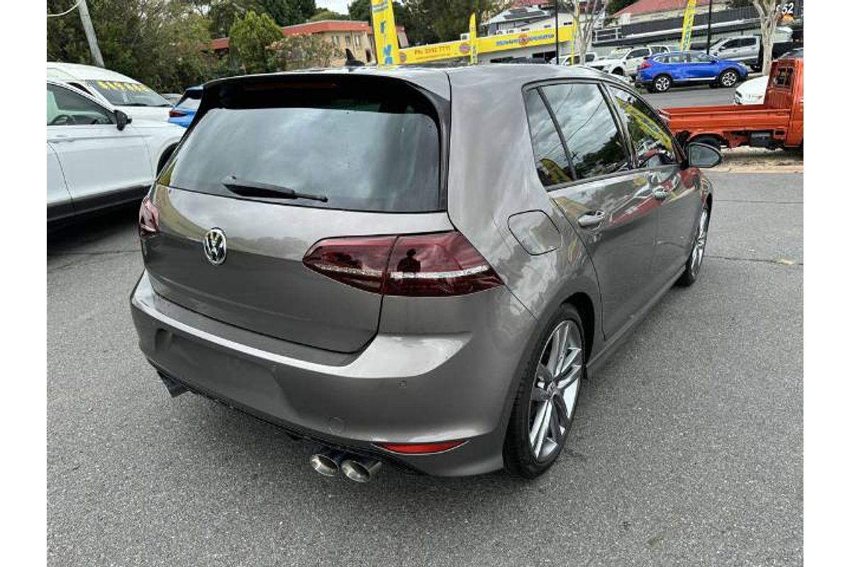 2016 Volkswagen Golf 110TSI Highline 7