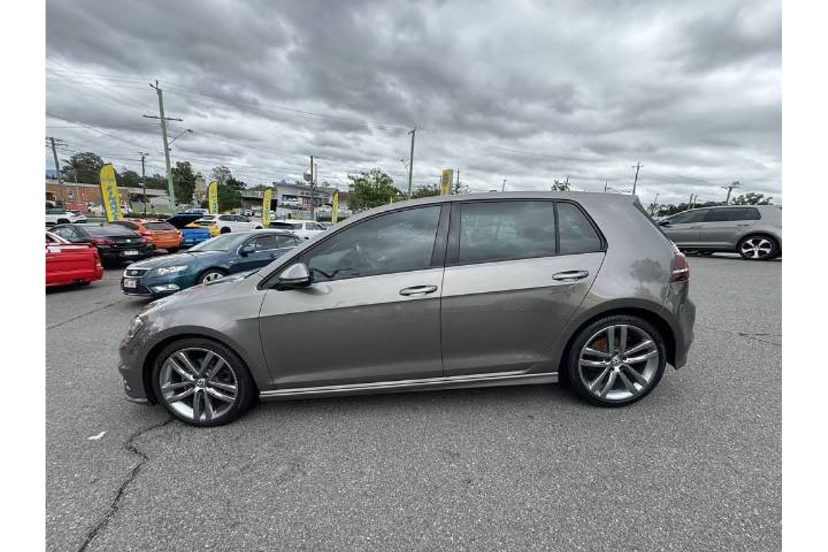 2016 Volkswagen Golf 110TSI Highline 7