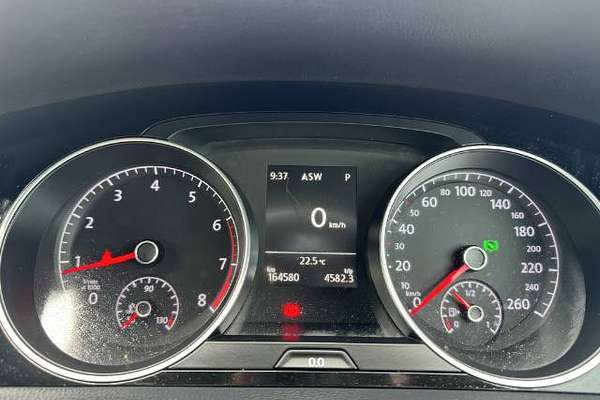 2016 Volkswagen Golf 110TSI Highline 7