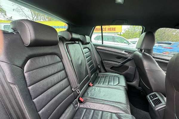 2016 Volkswagen Golf 110TSI Highline 7