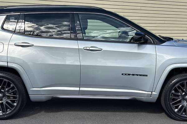 2023 Jeep Compass S-Limited M6