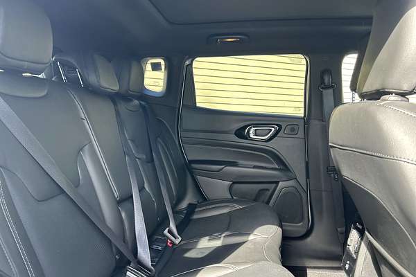 2023 Jeep Compass S-Limited M6