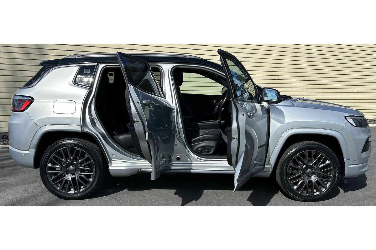 2023 Jeep Compass S-Limited M6