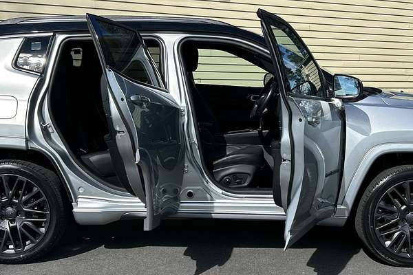 2023 Jeep Compass S-Limited M6