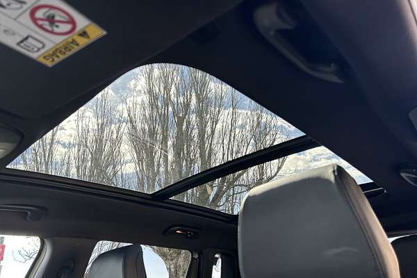 2023 Jeep Compass S-Limited M6