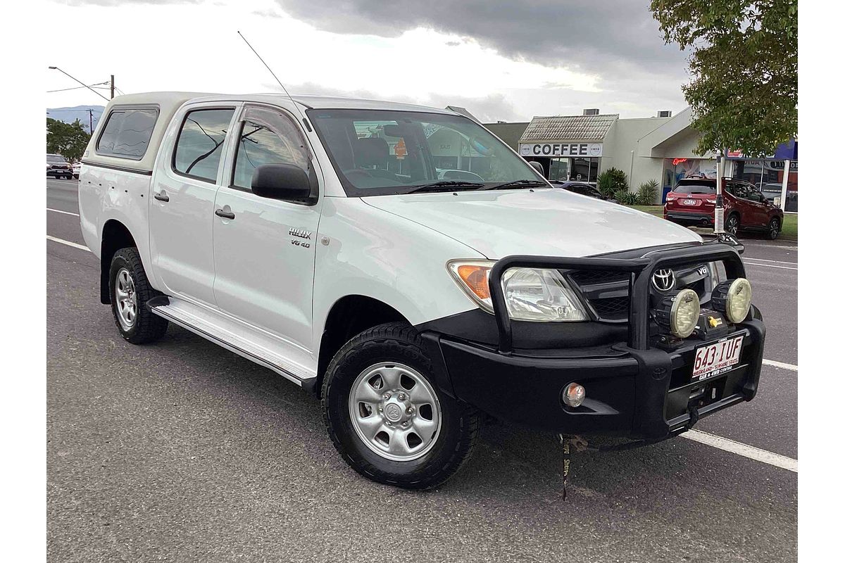 2005 Toyota Hilux SR GGN25R 4X4