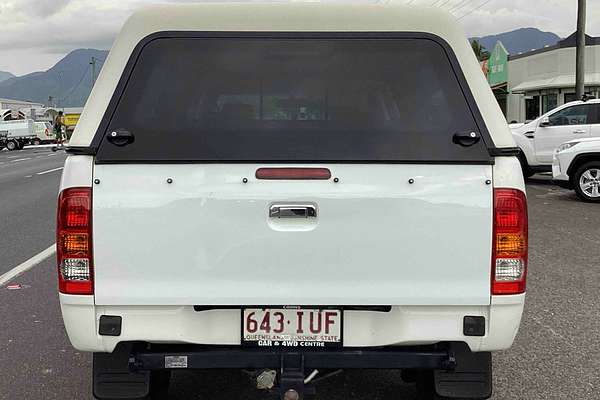2005 Toyota Hilux SR GGN25R 4X4