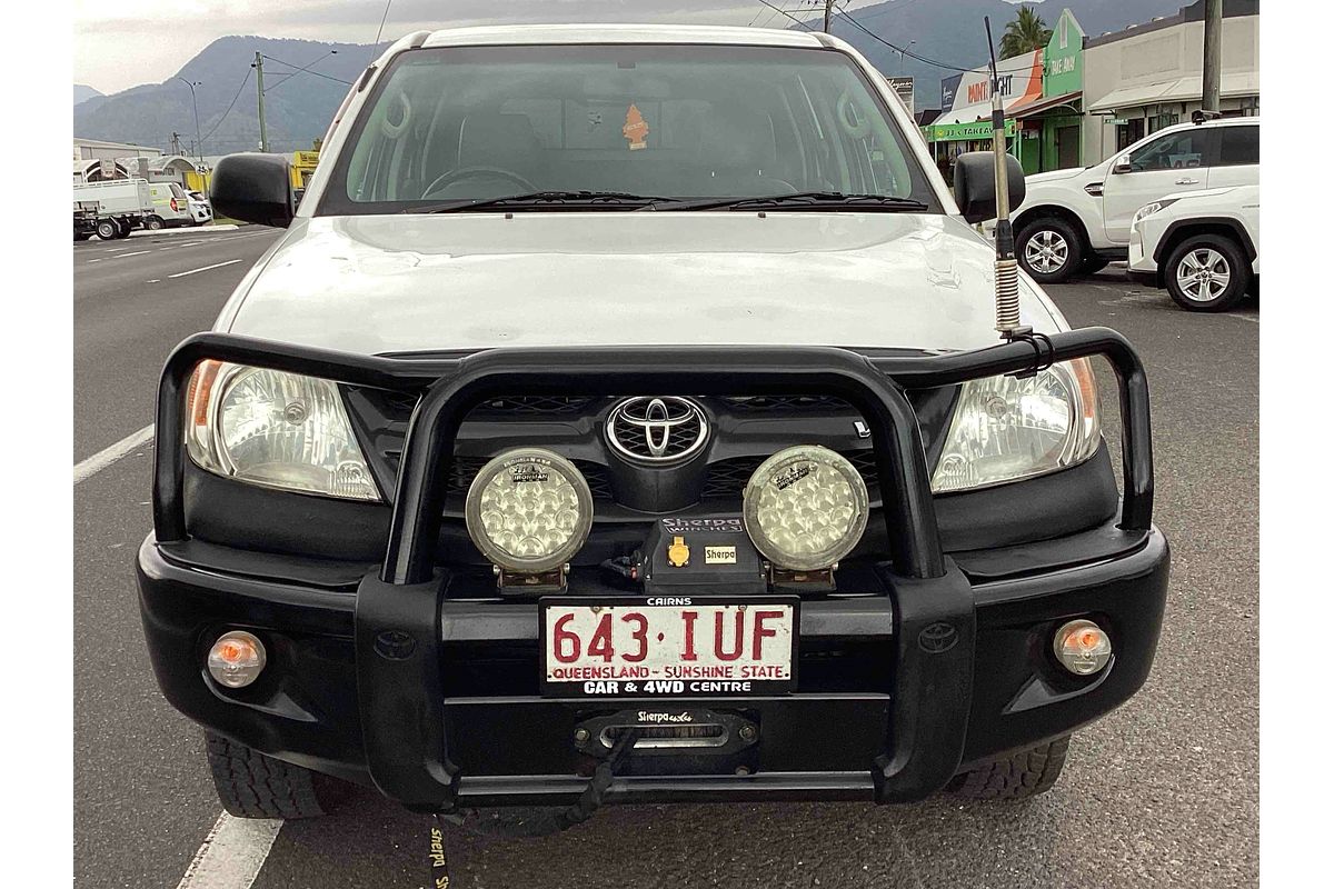 2005 Toyota Hilux SR GGN25R 4X4