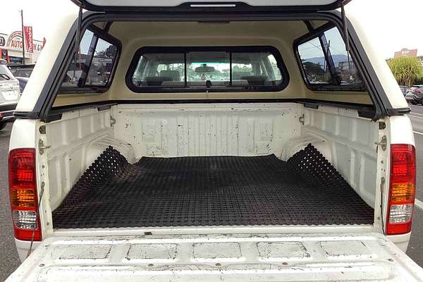 2005 Toyota Hilux SR GGN25R 4X4