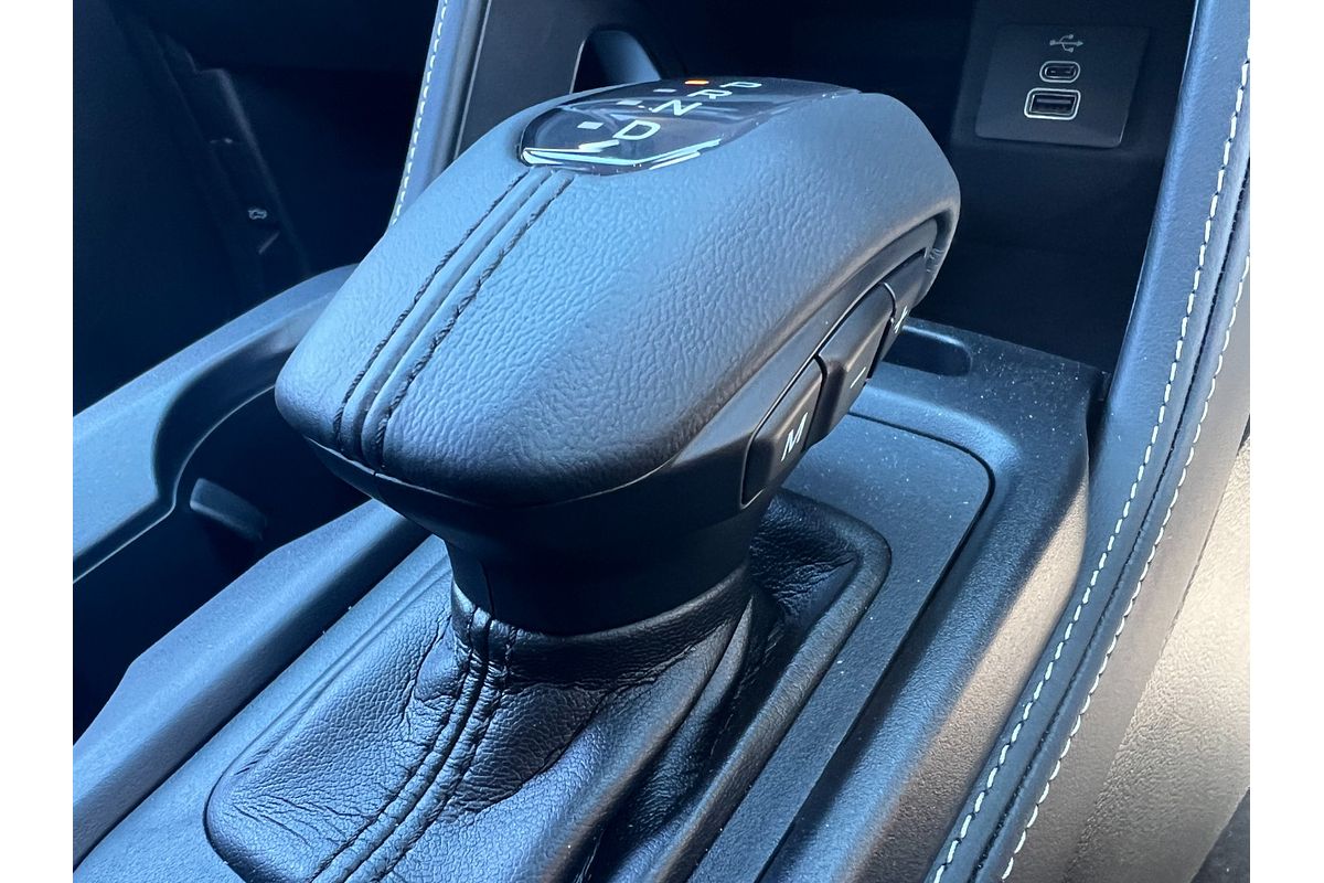 2025 Ford Ranger Platinum 4X4 3.0L