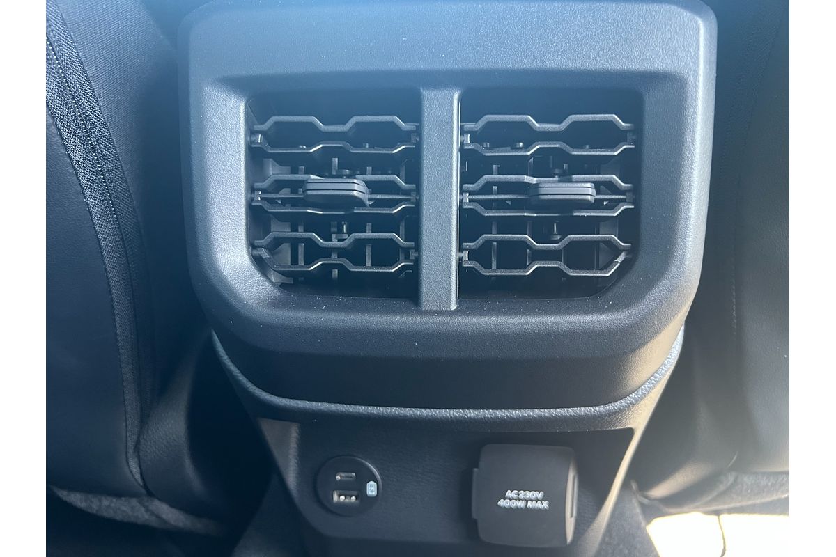 2025 Ford Ranger Platinum 4X4 3.0L