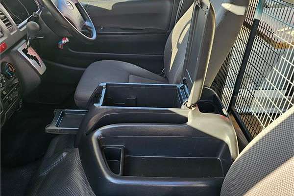 2012 Toyota Hiace TRH201R LWB