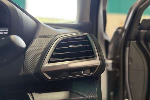 2023 Subaru Forester 2.5i S5