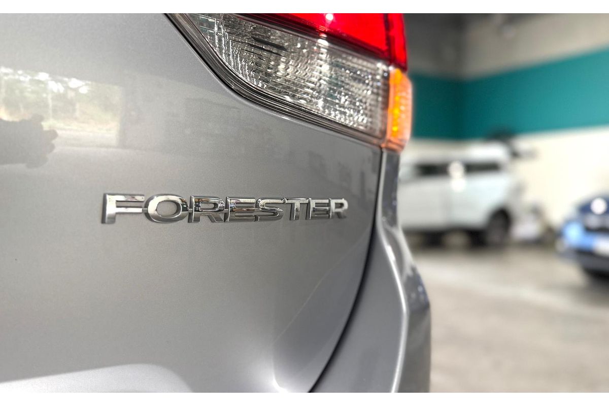 2023 Subaru Forester 2.5i S5