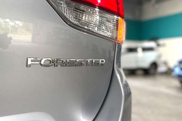 2023 Subaru Forester 2.5i S5