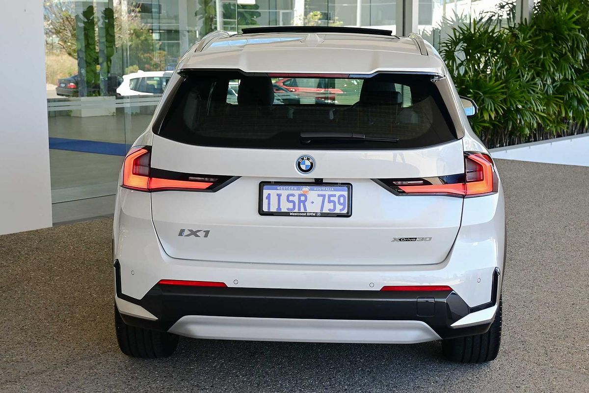 2025 BMW iX1 eDrive20 xLine U11