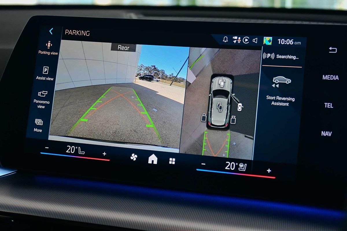 2025 BMW iX1 eDrive20 xLine U11