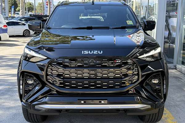 2025 Isuzu MU-X X-TERRAIN