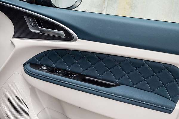 2025 GWM Ora Lux ES11