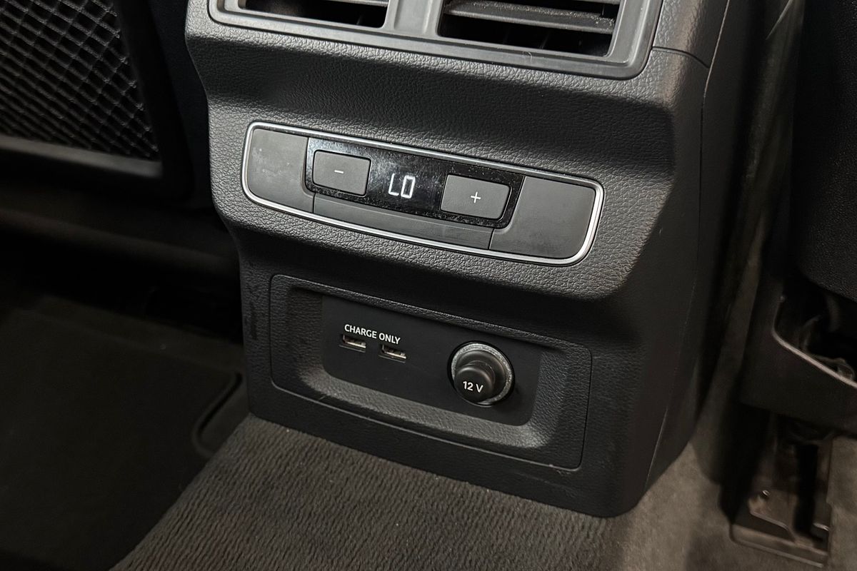 2021 Audi Q5 45 TFSI Sport FY