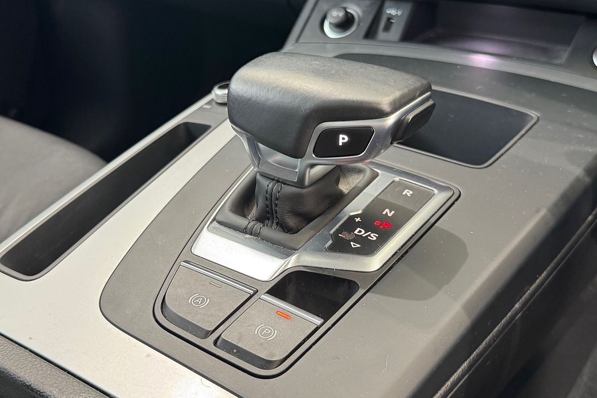 2021 Audi Q5 45 TFSI Sport FY