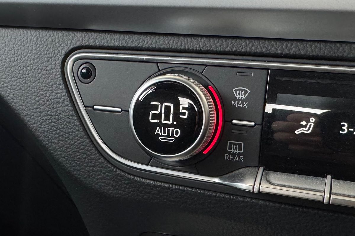 2021 Audi Q5 45 TFSI Sport FY