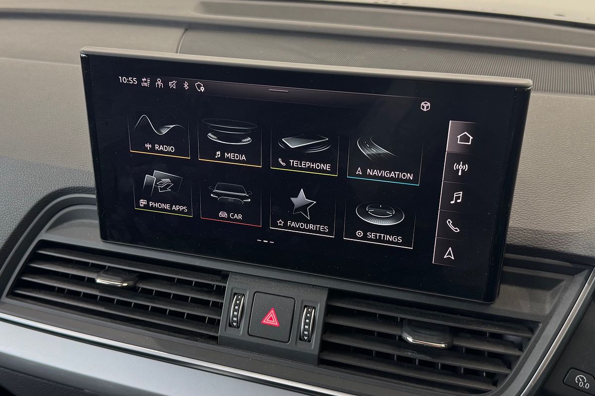 2021 Audi Q5 45 TFSI Sport FY