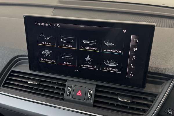 2021 Audi Q5 45 TFSI Sport FY