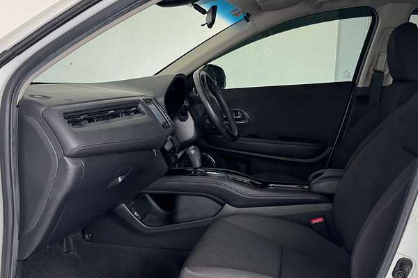 2019 Honda HR-V VTi-S