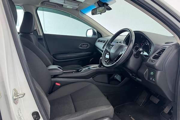 2019 Honda HR-V VTi-S