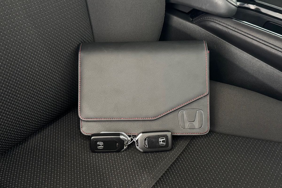 2019 Honda HR-V VTi-S