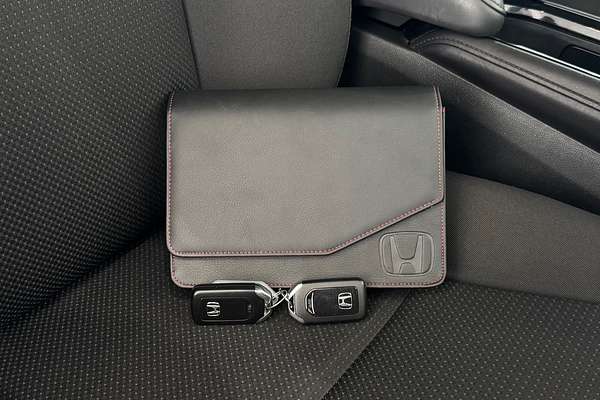 2019 Honda HR-V VTi-S