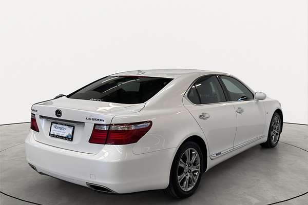 2007 Lexus LS 600H