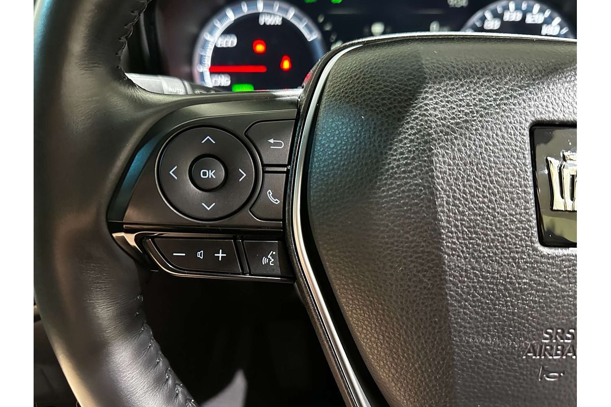 2018 Toyota Crown Hybrid G Executive GWS224