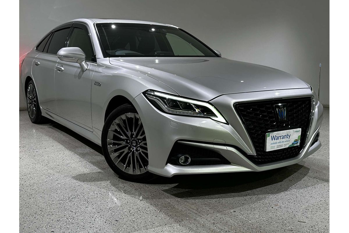 2018 Toyota Crown Hybrid G Executive GWS224