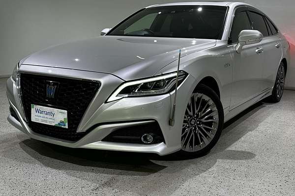 2018 Toyota Crown Hybrid G Executive GWS224