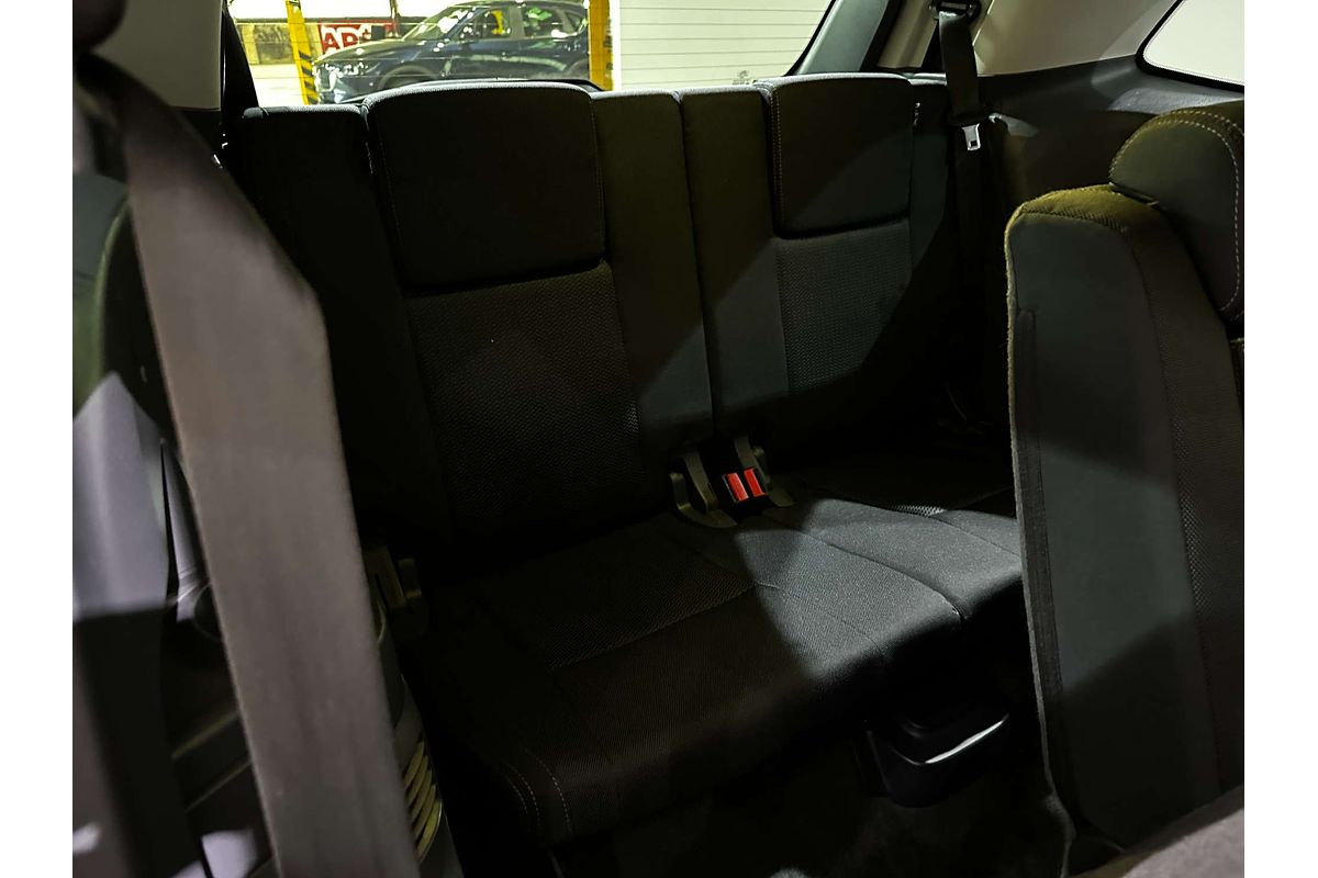 2015 Ford Everest Trend UA 3.2L