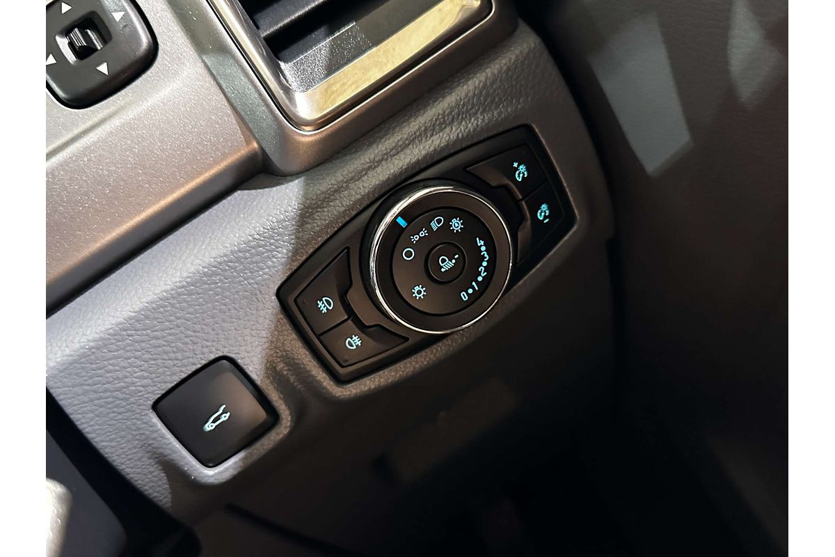 2015 Ford Everest Trend UA 3.2L