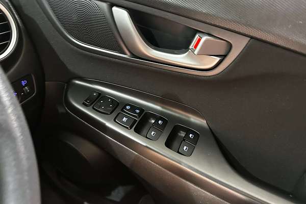 2020 Hyundai Kona Go OS.3