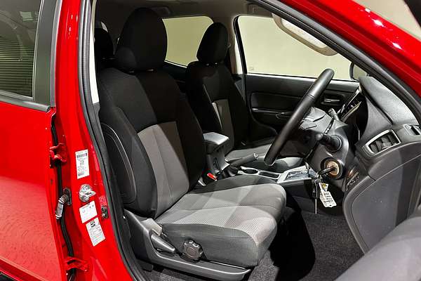 2023 Mitsubishi Triton GLX-R MR Rear Wheel Drive