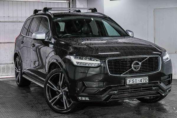 2017 Volvo XC90 T6 R-Design