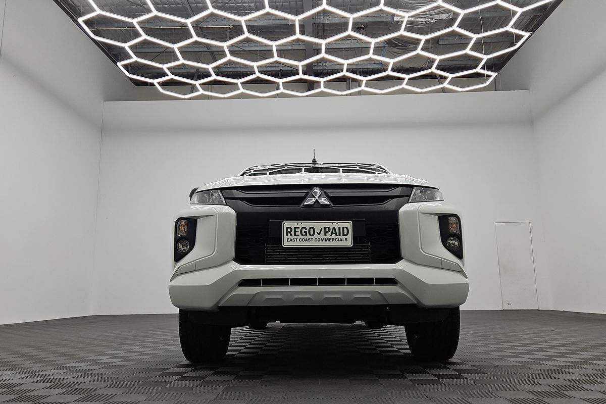 2021 Mitsubishi Triton GLX MR 4X4