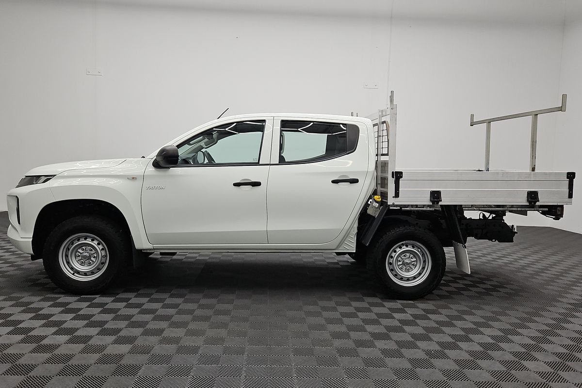 2021 Mitsubishi Triton GLX MR 4X4
